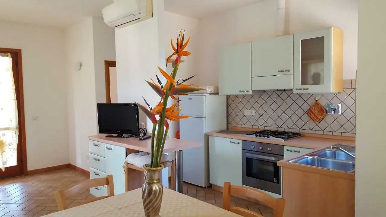 Agriturismo Rebua بورتو أتْسورّو مزرعة للإقامة