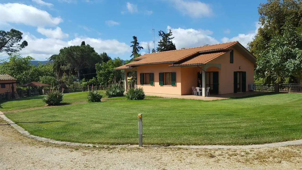 Agriturismo Rebua بورتو أتْسورّو 0*,