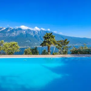 https://appartamento-5.it-lombardy.com