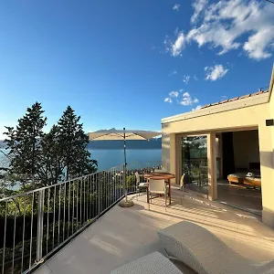 https://the-view-torri-del-benaco.hotelinveneto.com